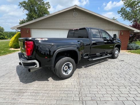 Used 2022 Chevrolet Silverado 3500 LTZ image 55