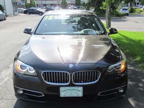 Used 2015 BMW 528i xDrive Sedan AWD/4WD image 3