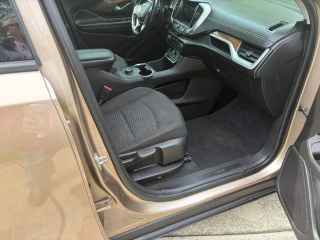 Used 2018 GMC Terrain AWD SLE image 8