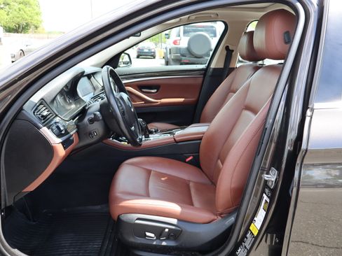 Used 2015 BMW 528i xDrive image 12
