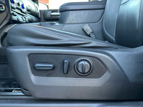 Used 2021 Chevrolet Silverado 1500 LT Trail Boss image 13