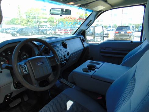Used 2014 Ford F350 Super Duty XL image 10
