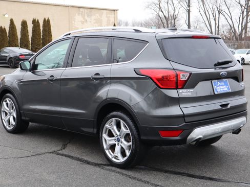 Used 2019 Ford Escape Titanium image 6