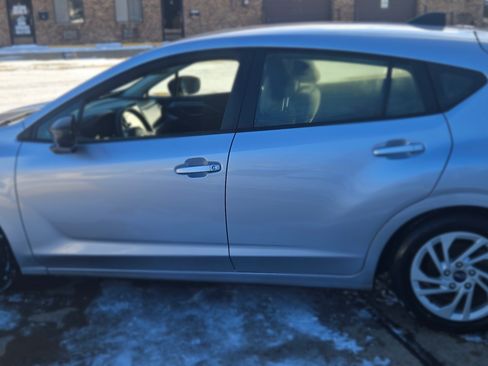 Used 2024 Subaru Impreza 2.0i image 7