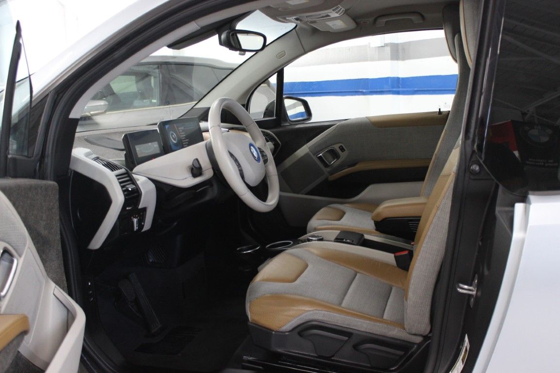 Used 2015 BMW i3 w/ Range Extender RWD image 13