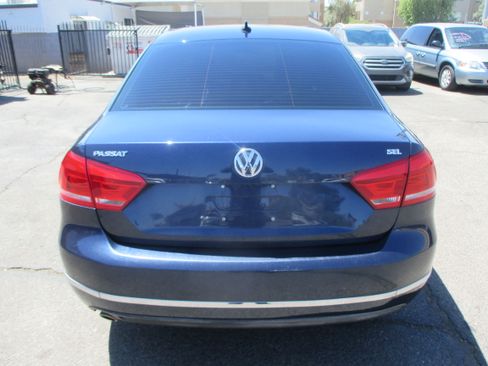 Used 2013 Volkswagen Passat 2.5 SEL FWD image 11