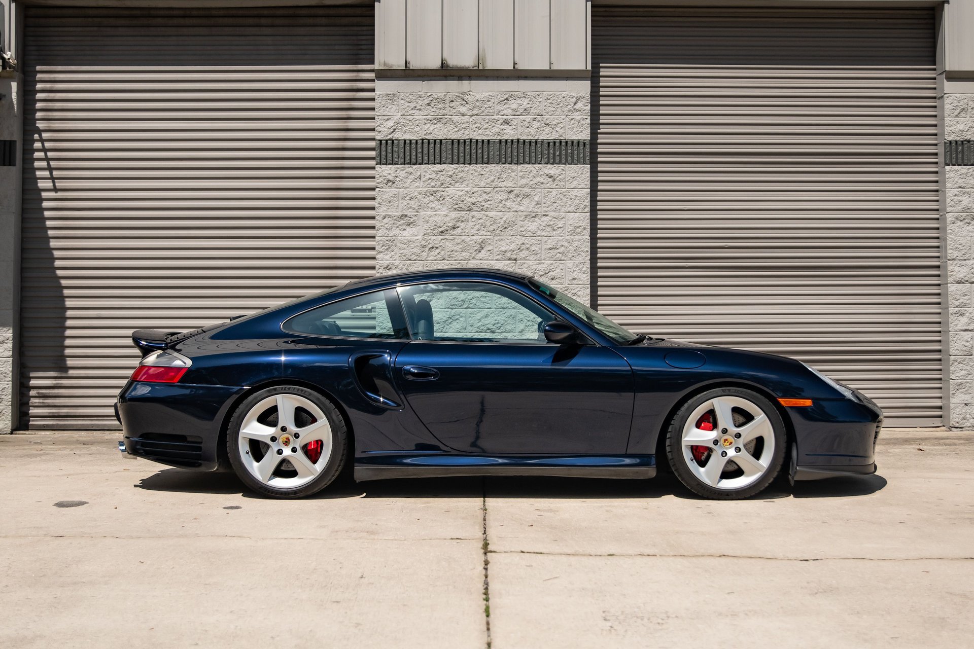 Used 2003 Porsche 911 Turbo AWD/4WD image 9