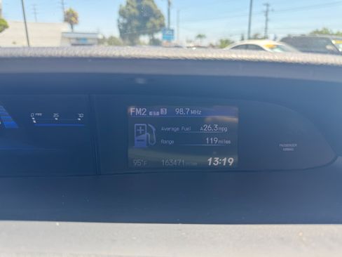 Used 2014 Honda Civic LX Coupe image 22