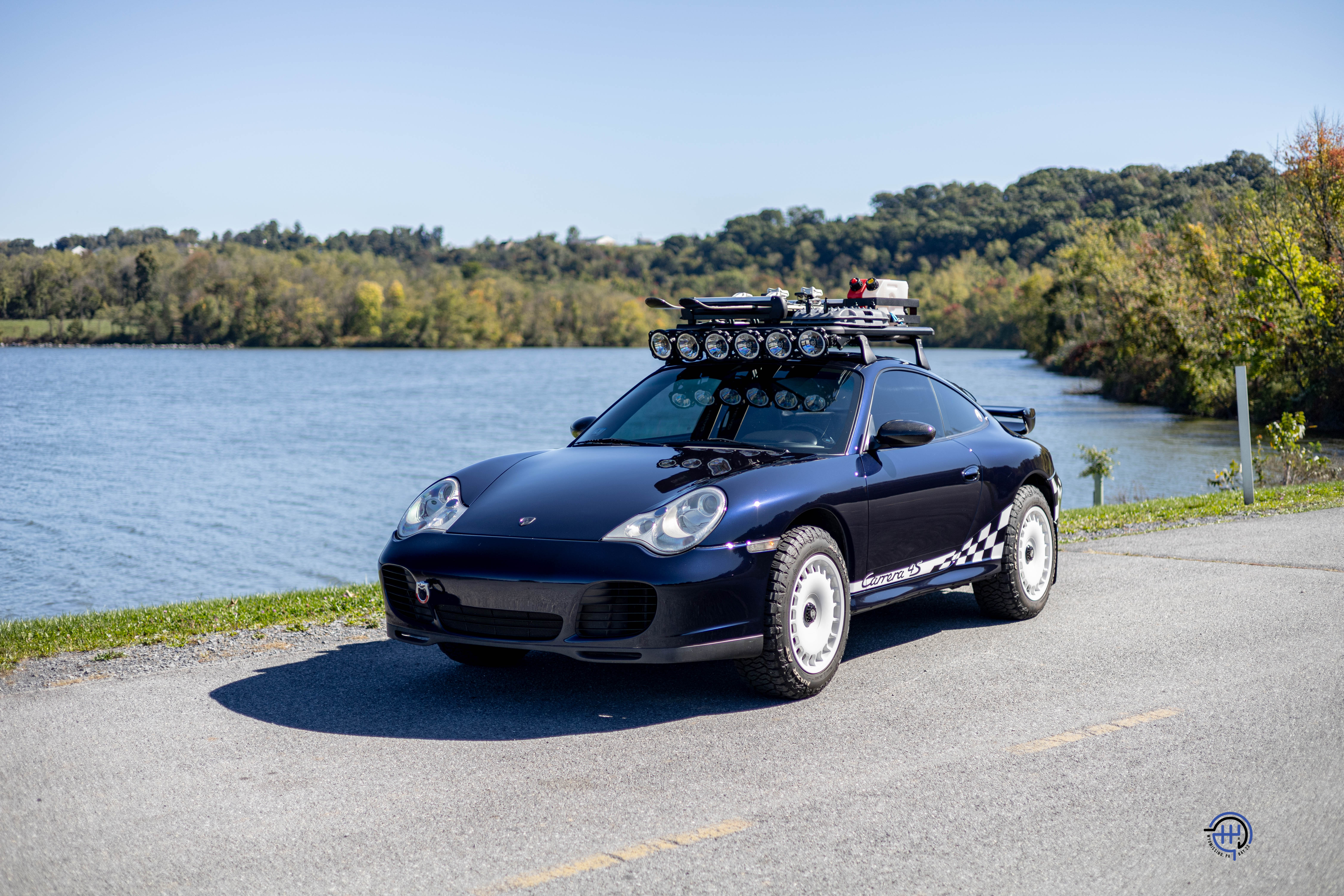 Used 2004 Porsche 911 Carrera 4S AWD/4WD image 1