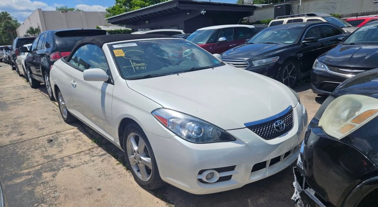 Used 2007 Toyota Solara FWD image 1