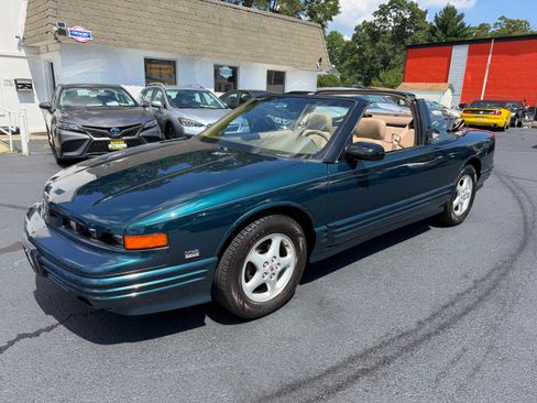 Used 1995 Oldsmobile Cutlass Supreme Convertible FWD image 54