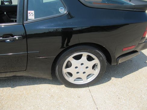 Used 1989 Porsche 944 Turbo Coupe RWD image 5