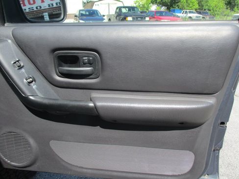 Used 2001 Jeep Cherokee 4WD Sport 4-Door image 24