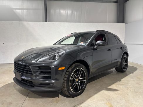 Used 2020 Porsche Macan image 1