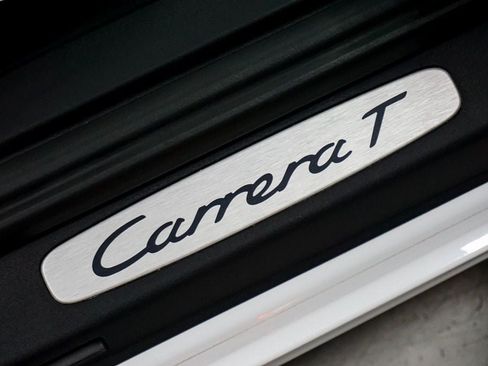 Used 2018 Porsche 911 Carrera T RWD image 55