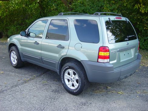 Used 2007 Ford Escape XLT image 3