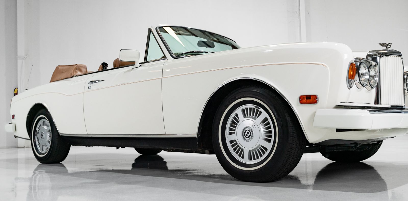 Used 1989 Bentley Continental RWD image 32
