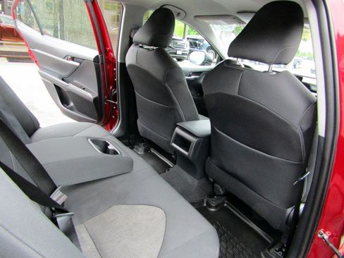Used 2021 Toyota Camry LE FWD image 22