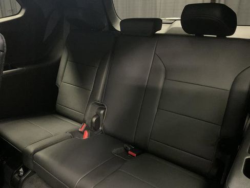 New 2025 Buick Enclave Preferred image 11