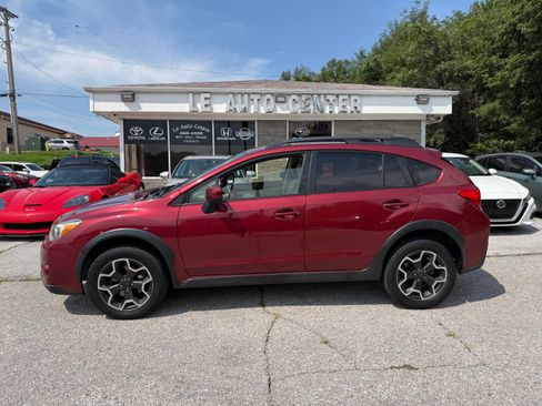Used 2013 Subaru XV Crosstrek 2.0i Premium AWD/4WD image 1
