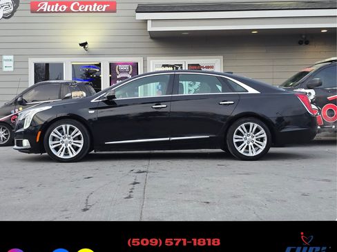 Used 2018 Cadillac XTS Luxury image 4