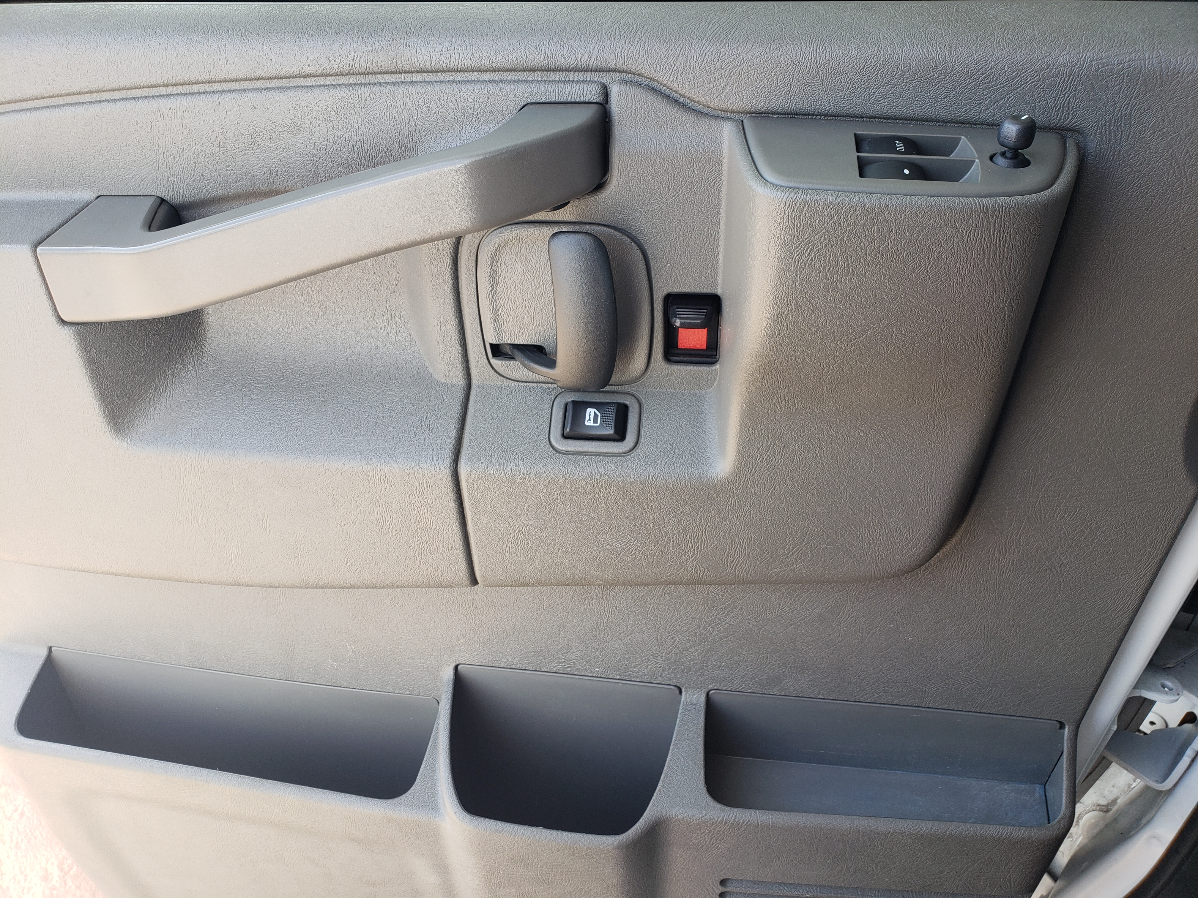 Used 2023 Chevrolet Express 2500 UNAVAIL RWD image 8