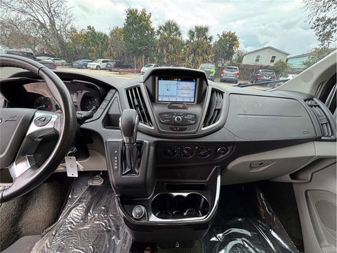 Used 2019 Ford Transit 150 image 11