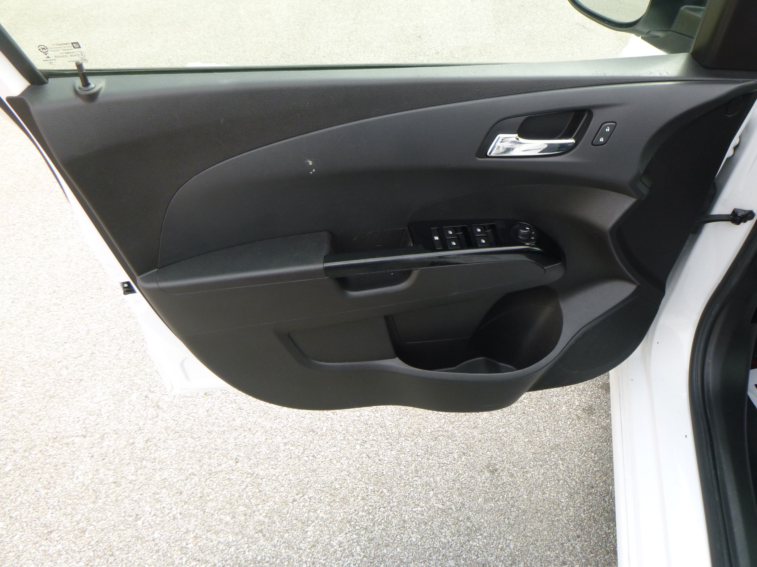 Used 2014 Chevrolet Sonic RS FWD image 11