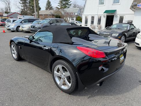 Used 2008 Pontiac Solstice GXP image 30