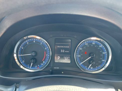 Used 2017 Toyota Corolla LE image 13