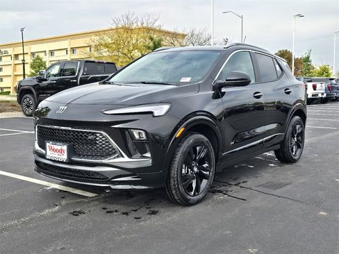 New 2026 Buick Encore GX Sport Touring image 4