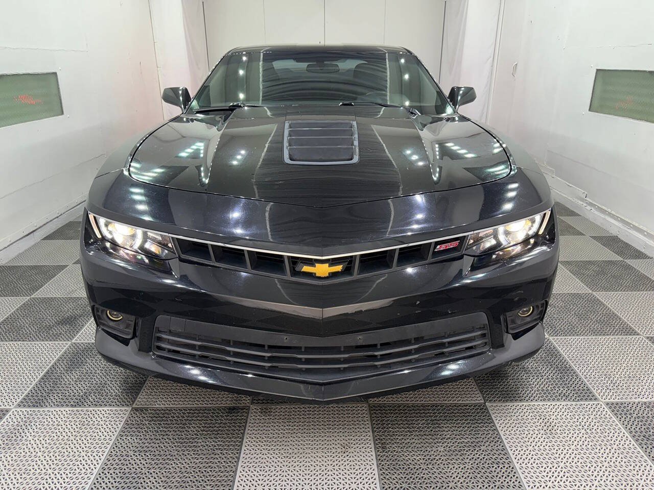 Used 2014 Chevrolet Camaro SS w/ RS Package RWD image 7