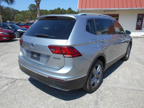 Used 2020 Volkswagen Tiguan SEL Premium R-Line image 5