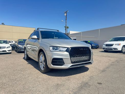 Used 2017 Audi Q3 quattro 2.0T Premium Plus AWD/4WD image 12