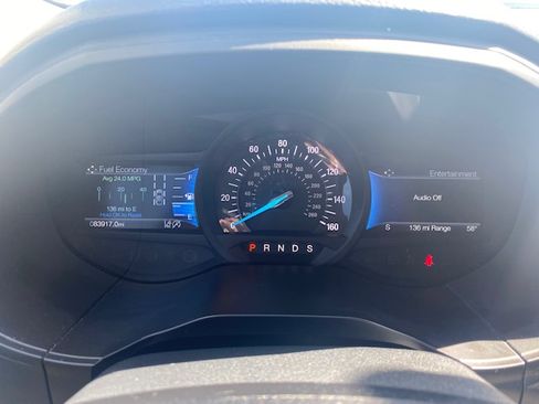 Used 2022 Ford Edge AWD SE image 8