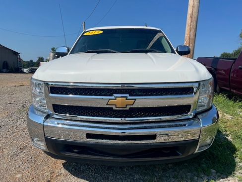 Used 2013 Chevrolet Silverado 1500 LT image 2