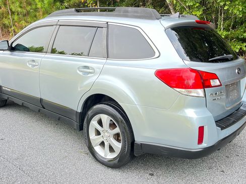 Used 2013 Subaru Outback 2.5i Limited image 6