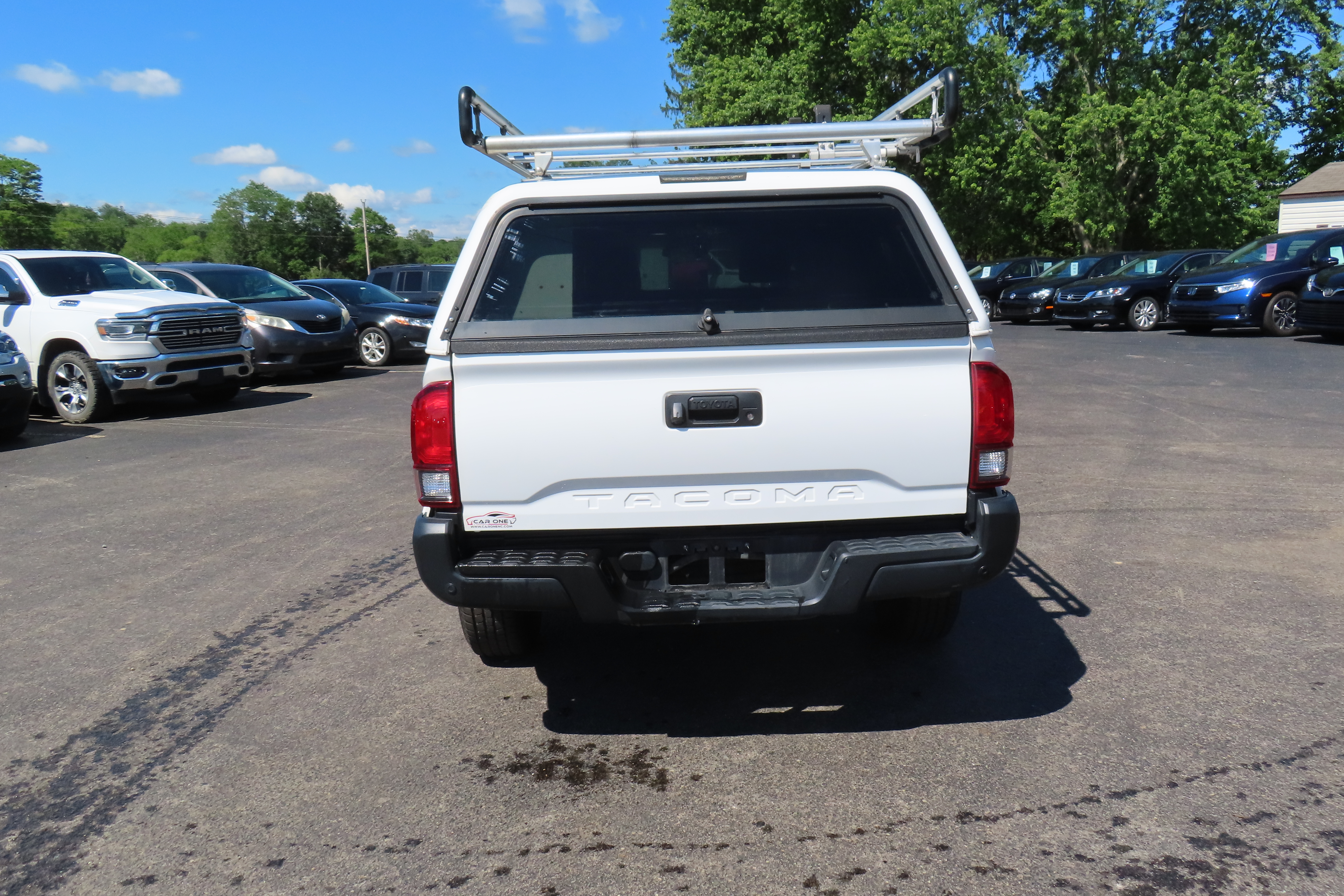 Used 2019 Toyota Tacoma 2WD Access Cab image 4