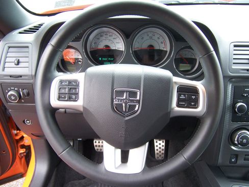 Used 2014 Dodge Challenger R/T Plus image 12