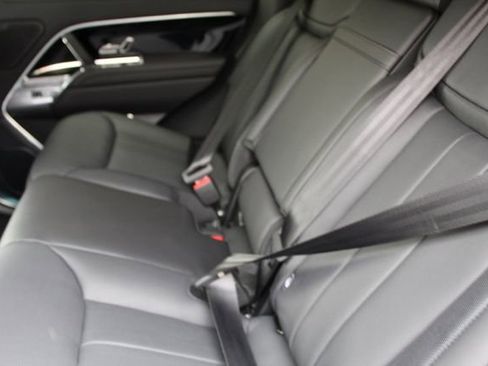New 2025 Land Rover Range Rover SE image 4