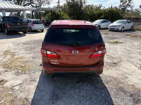 Used 2012 MAZDA MAZDA5 Sport image 2