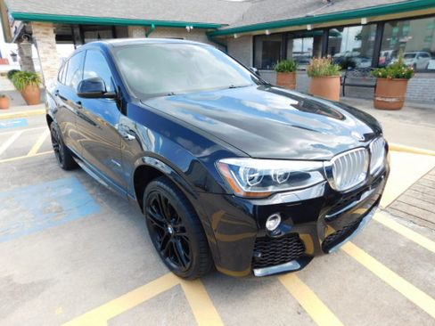 Used 2018 BMW X4 xDrive28i AWD/4WD image 1