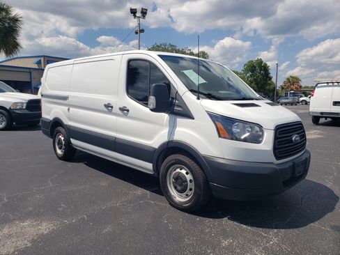 Used 2019 Ford Transit 150 130 Low Roof RWD image 6