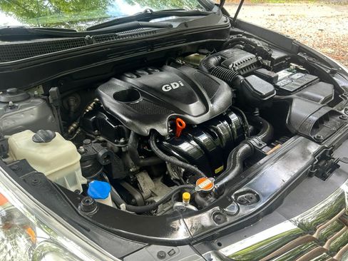 Used 2011 Hyundai Sonata SE FWD image 16