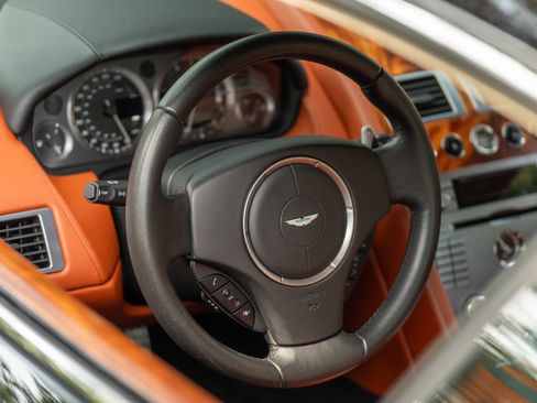 Used 2006 Aston Martin DB9 Coupe RWD image 22