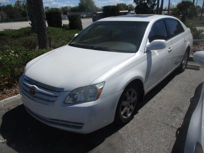 Used 2005 Toyota Avalon XLE