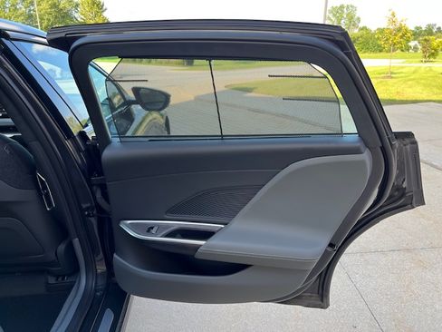 Used 2024 Lucid Air Touring AWD image 19