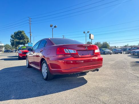Used 2010 Mitsubishi Galant image 5