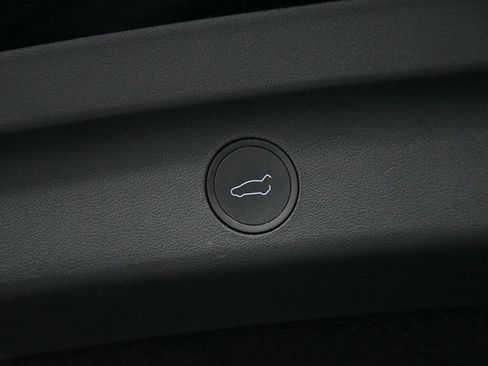 Used 2023 Tesla Model 3 Standard Range RWD image 21