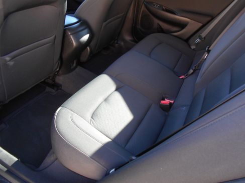 Used 2018 Chevrolet Malibu LS image 7